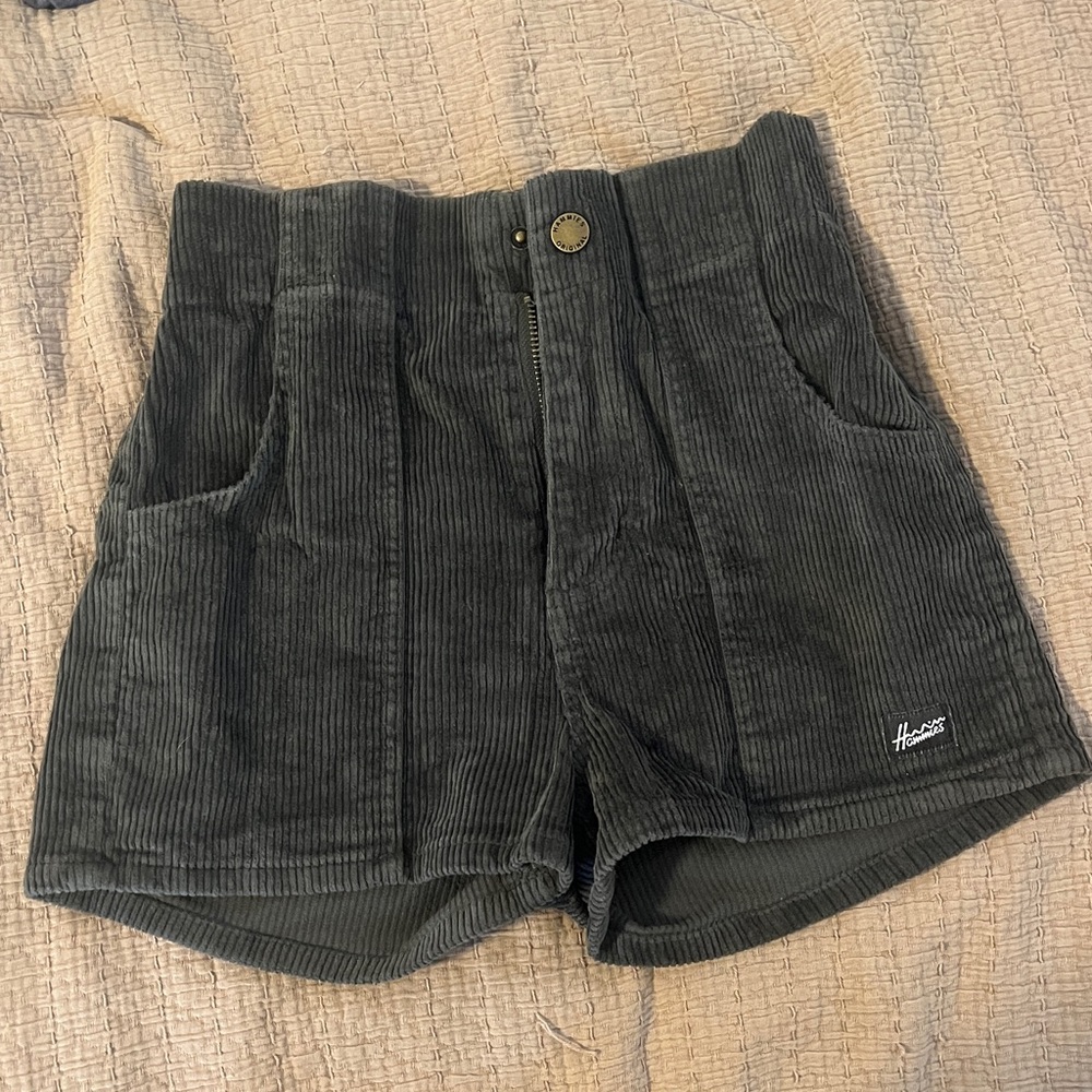 Hammie’s Corduroy High-Waisted Gray Shorts 24